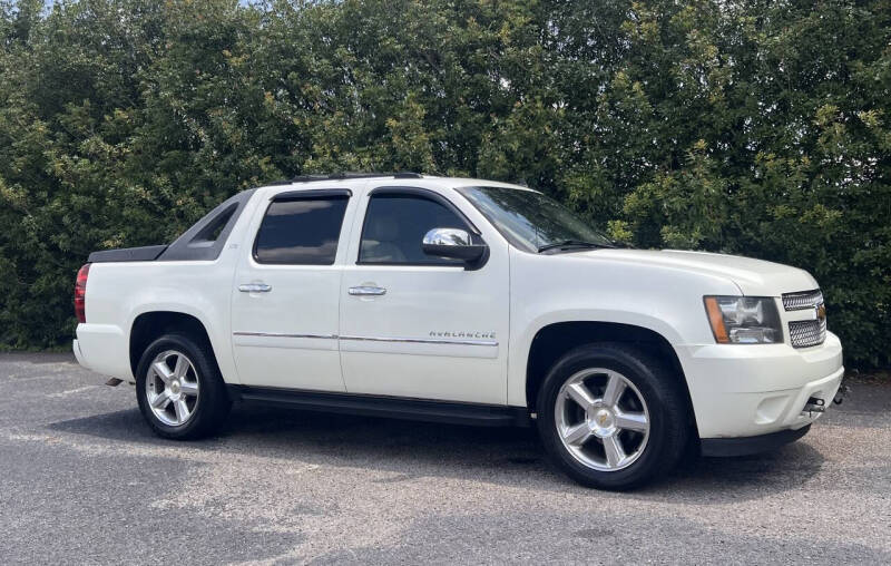 2011 Chevrolet Avalanche LTZ
