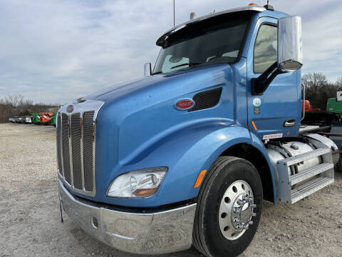 2016 Peterbilt 579 Road 579 Road Tractor