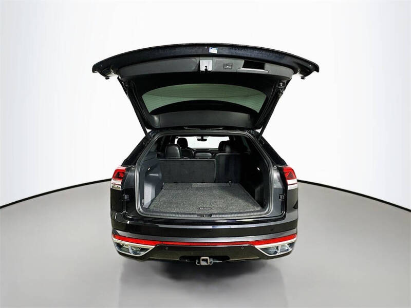 2021 Volkswagen Atlas Cross Sport V6 SE R-Line