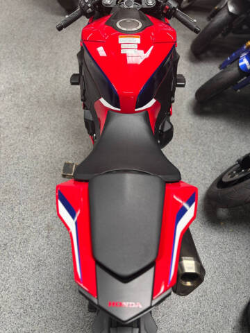 2024 Honda CBR1000RR