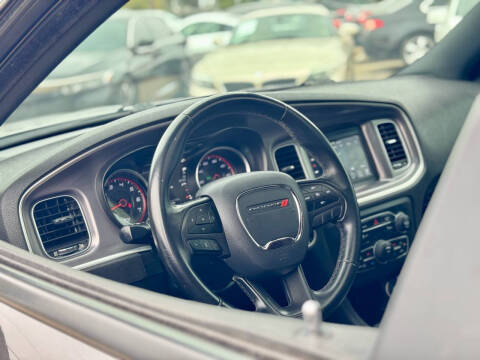 2019 Dodge Charger SXT
