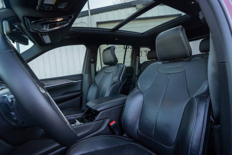 2022 Jeep Grand Cherokee Overland