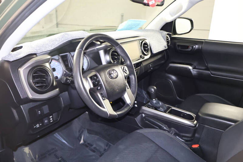 2021 Toyota Tacoma SR5 V6