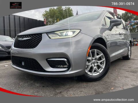 2021 Chrysler Pacifica for sale at Amp Auto Collection in Fort Lauderdale FL