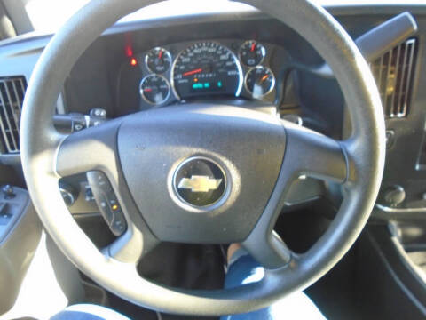 2023 Chevrolet Express LS 3500