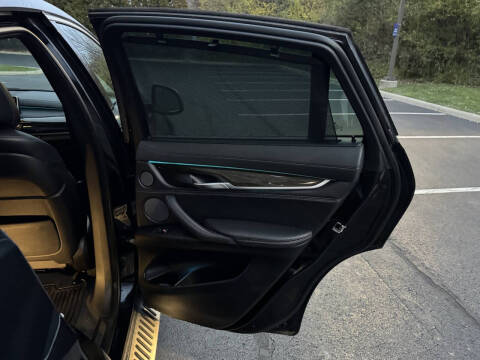 2017 BMW X6 xDrive50i