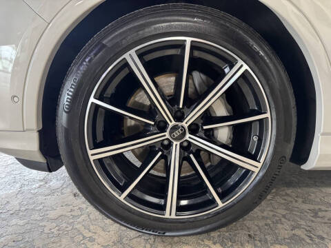 2024 Audi Q7 quattro Prestige 55 TFSI