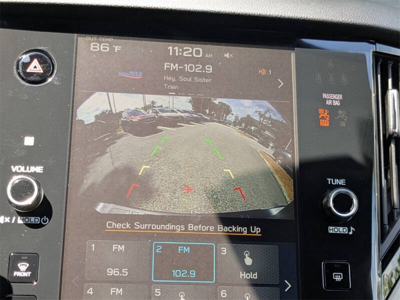 2025 Subaru Outback Premium