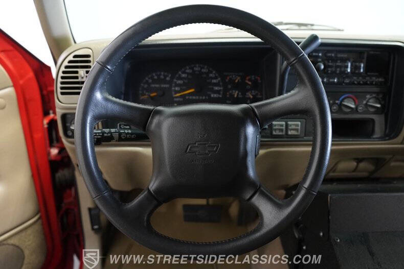 1999 Chevrolet Suburban