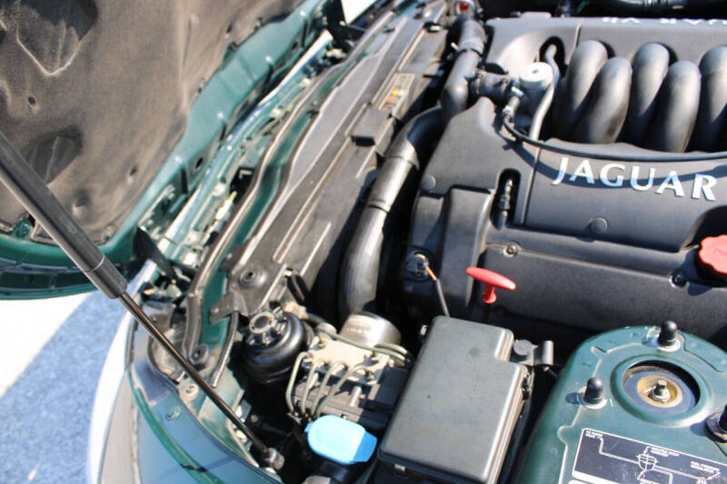 2000 Jaguar XK-Series XK8