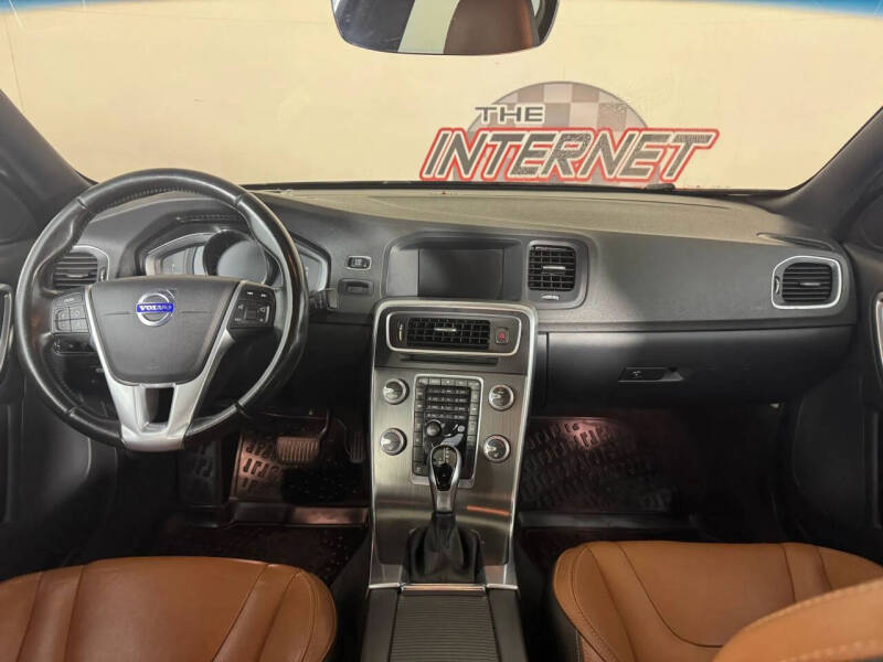 2015 Volvo S60 T5 Premier