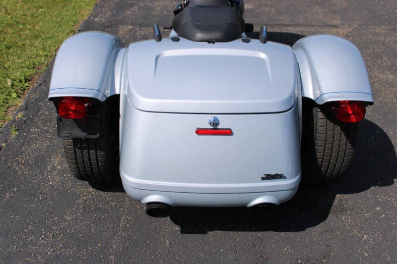2024 Harley-Davidson FLTRT ROAD GLIDE 3