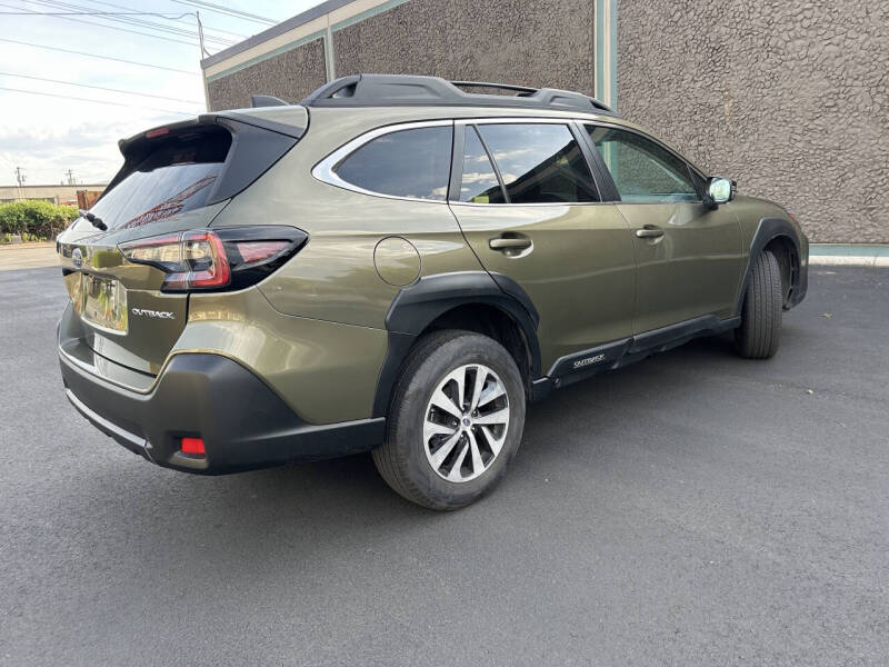 2023 Subaru Outback Premium