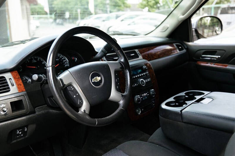 2011 Chevrolet Avalanche LT