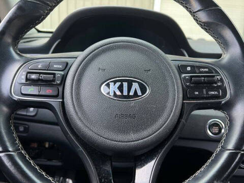 2017 Kia Niro EX