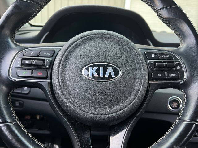 2017 Kia Niro EX