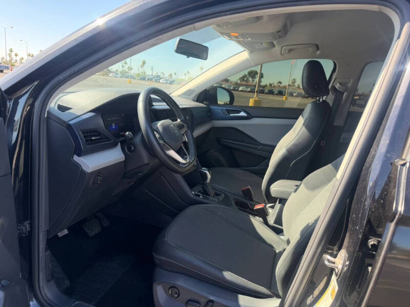 2022 Volkswagen Taos SE