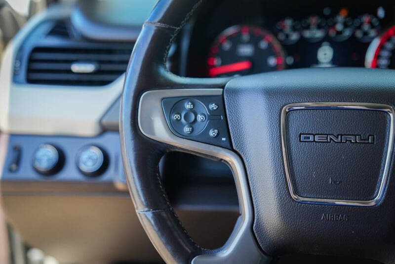 2016 GMC Yukon Denali