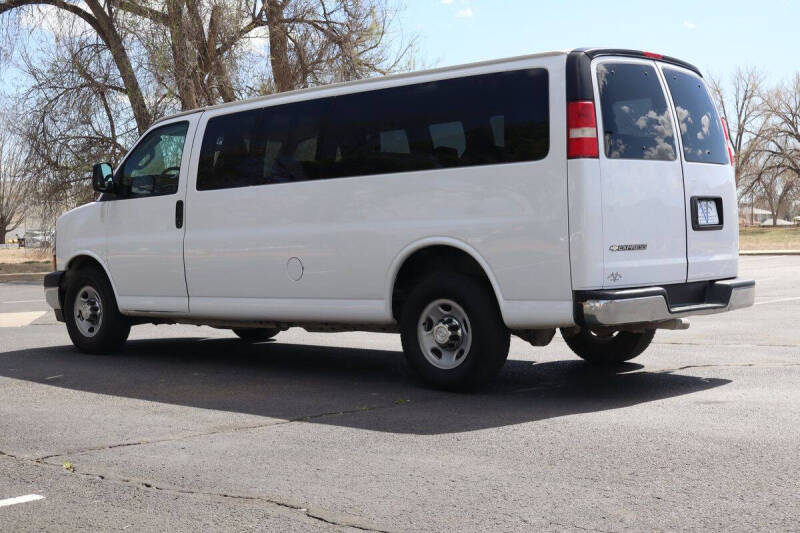 2017 Chevrolet Express LT 3500