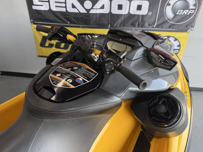 2021 Sea-Doo RXP-X