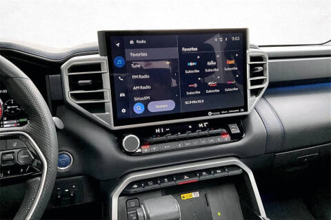 2023 Toyota Tundra Platinum HV