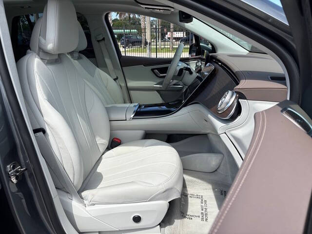 2023 Mercedes-Benz EQE 25