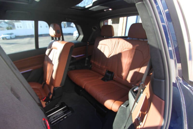 2022 BMW X7 40i photo 95