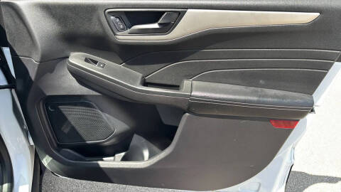 2021 Ford Escape S