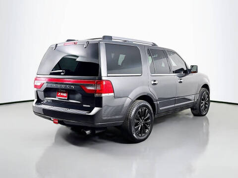 2016 Lincoln Navigator Select