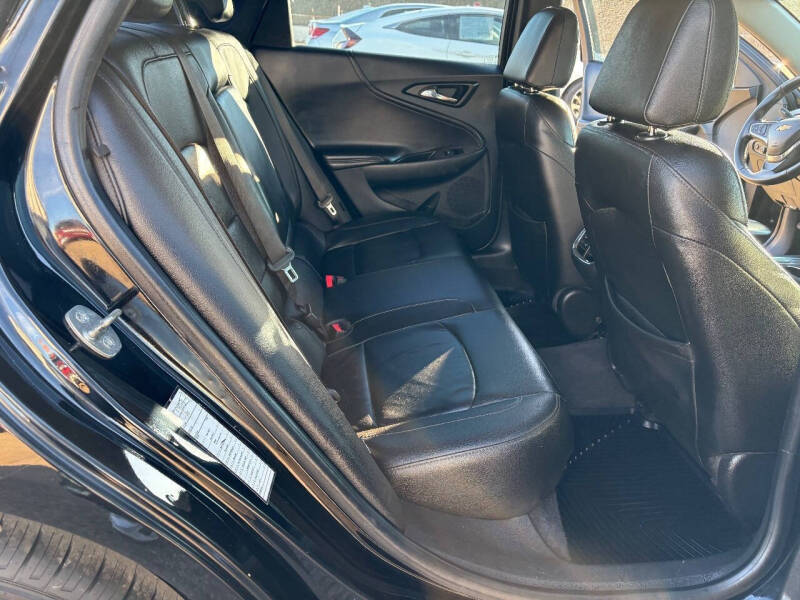 2017 Chevrolet Malibu LT