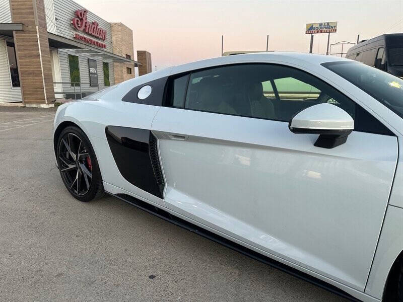 2023 Audi R8 5.2 V10 performance