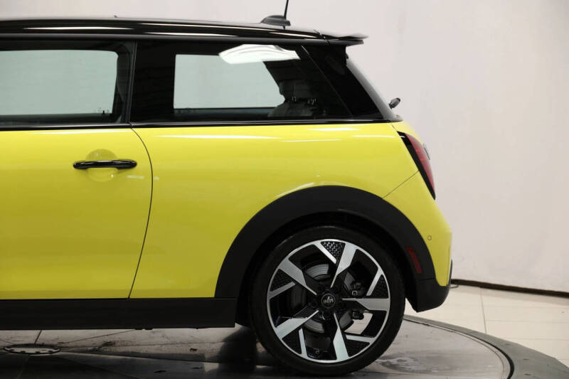 2025 MINI Hardtop 2 Door