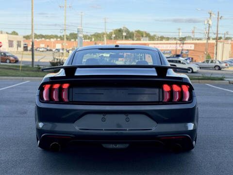 2019 Ford Mustang EcoBoost