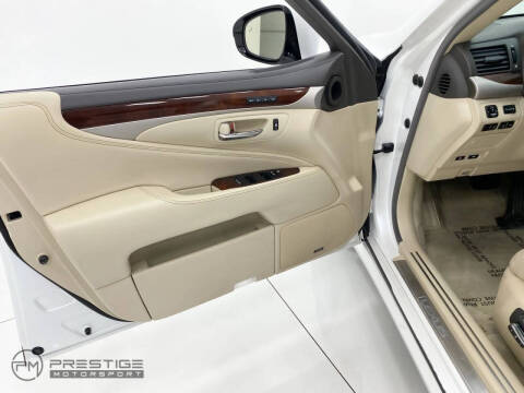 2016 Lexus LS 460