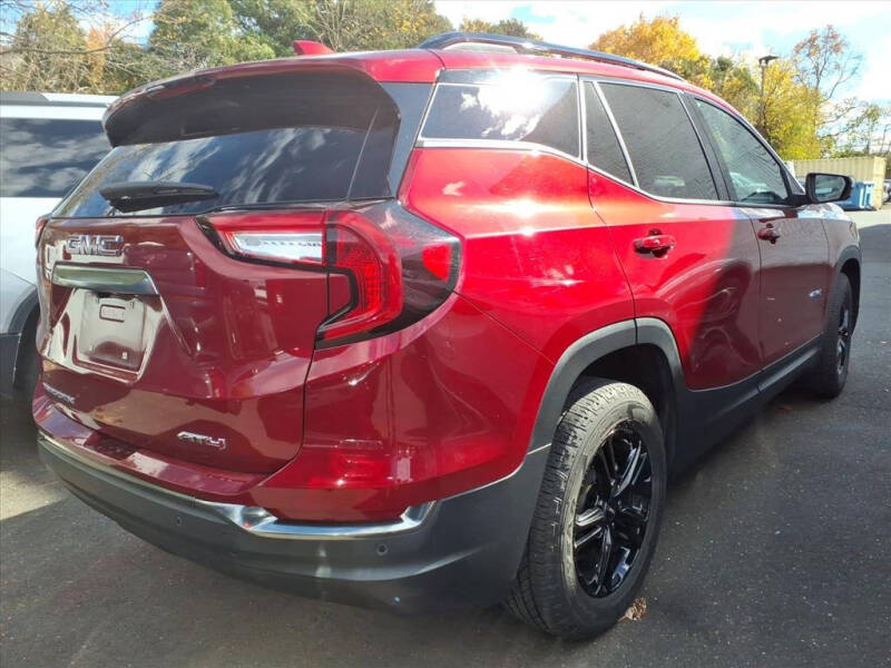 2022 GMC Terrain AT4