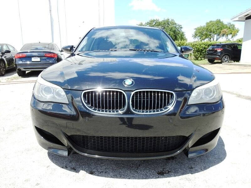 2006 BMW M5  - $18,900