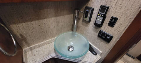 2016 Freightliner XCR Chassis