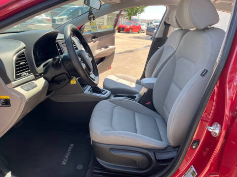 2017 Hyundai Elantra