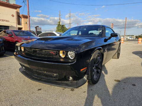 2020 Dodge Challenger for sale at HOUSTON SKY AUTO SALES in Houston TX