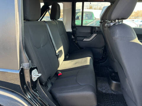 2016 Jeep Wrangler Unlimited Willys Wheeler