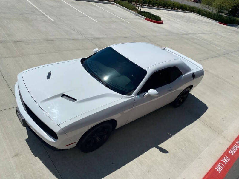 2020 Dodge Challenger SXT