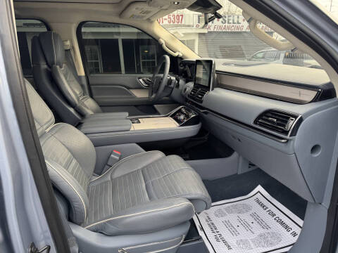 2020 Lincoln Navigator Black Label