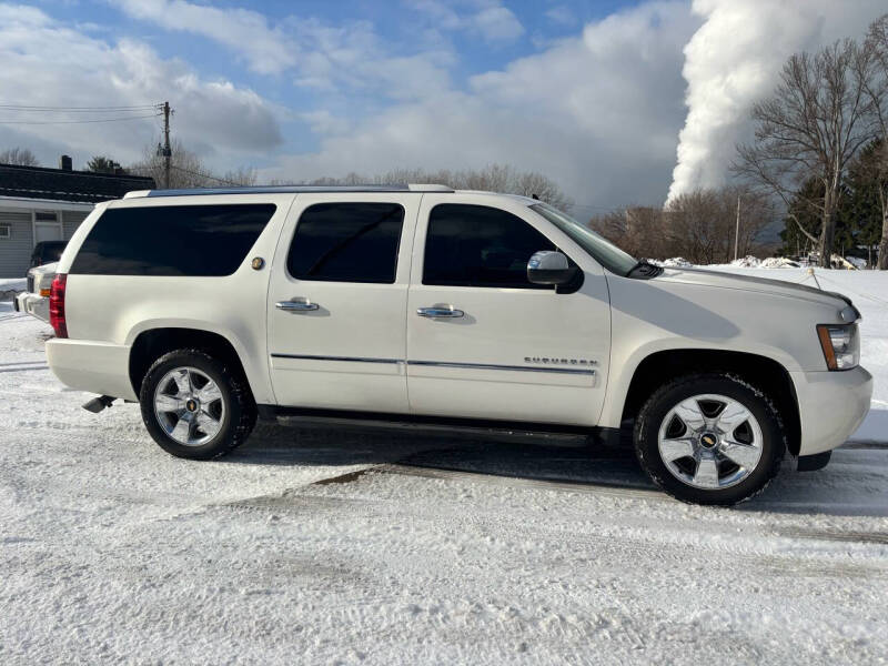 Used 2010 Chevrolet Suburban LTZ with VIN 1GNUKKE31AR292126 for sale in Warrensville Heights, OH