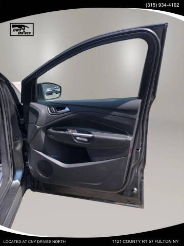 2016 Ford Escape SE