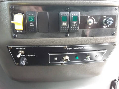 2006 Ford E-Series E-350 SD