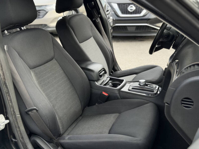 2019 Chrysler 300 Touring