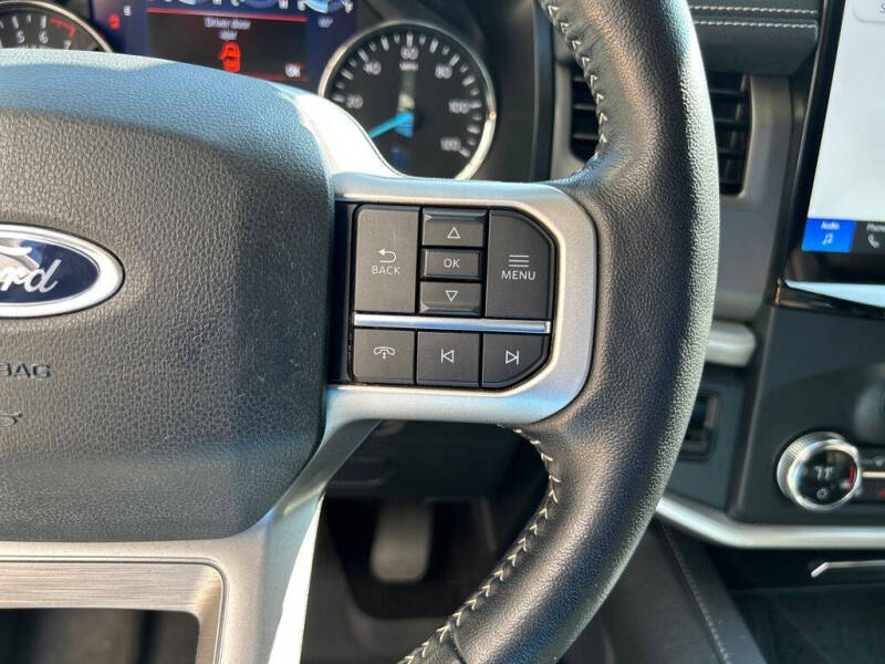 2022 Ford Expedition MAX XLT