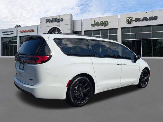 2026 Chrysler Pacifica Limited