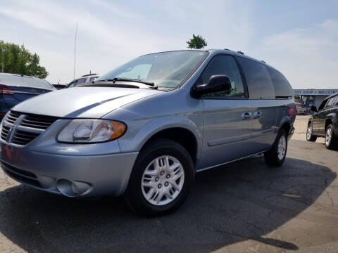 2005 Dodge Grand Caravan for sale at DALE'S AUTO INC in Mount Clemens MI