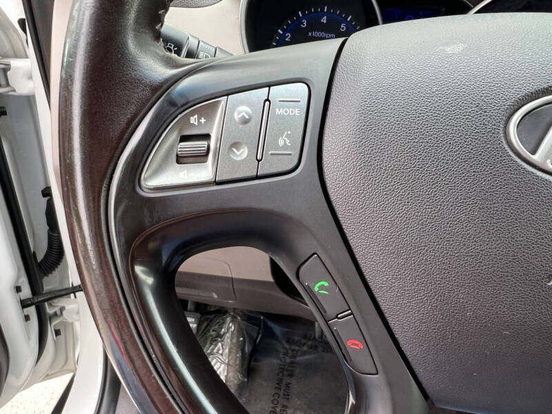 2015 Hyundai Tucson SE